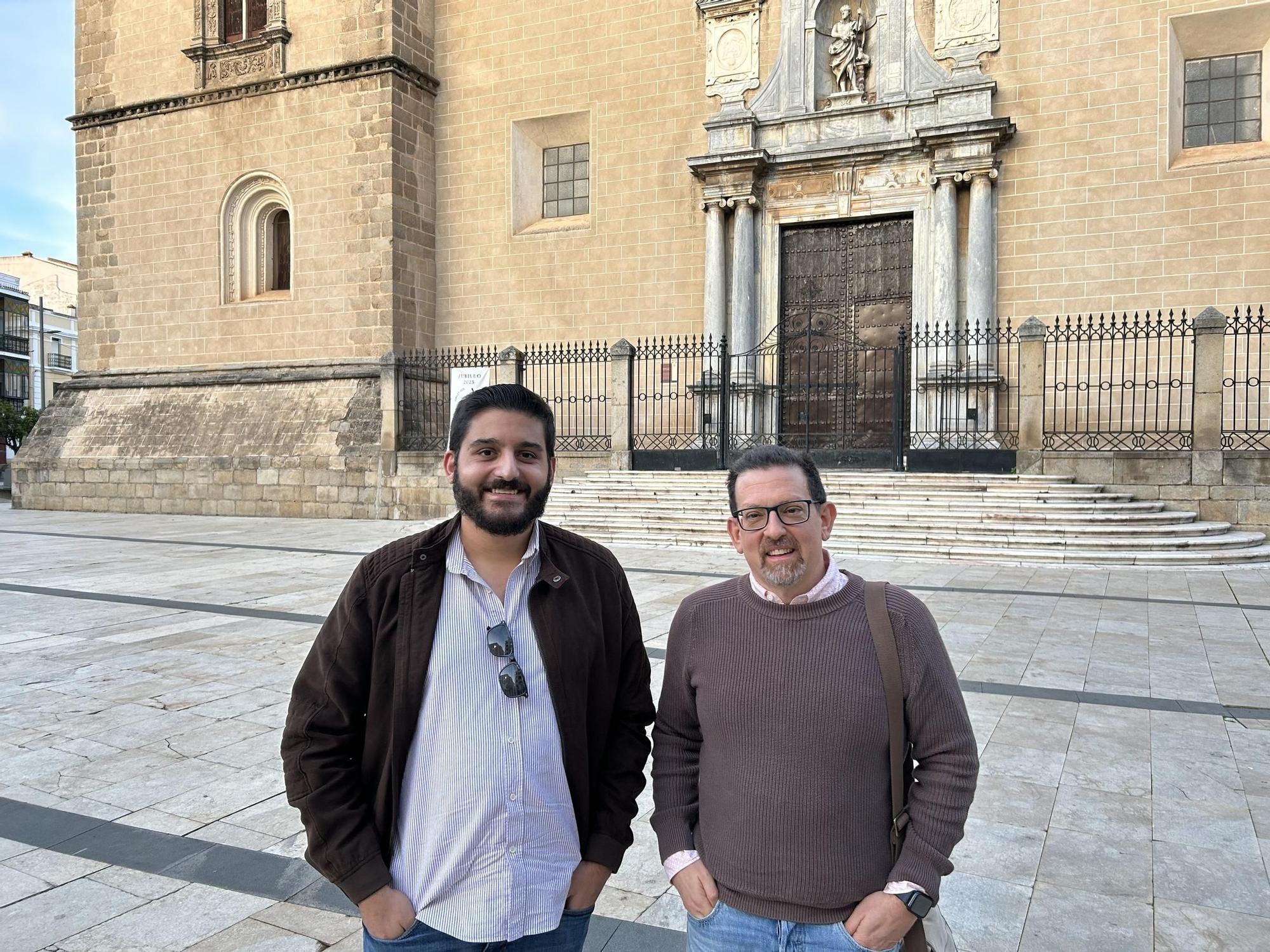 Los investigadores Carlos Mejías Gallardo y Raúl Molina Recio