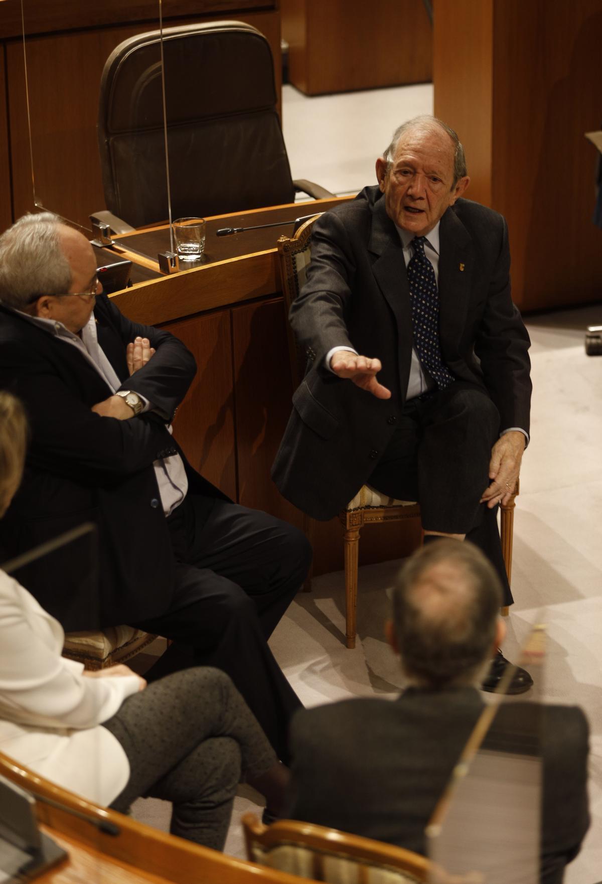 Así fue el reencuentro de presidentes autonómicos Así fue el reencuentro de presidentes autonómicos