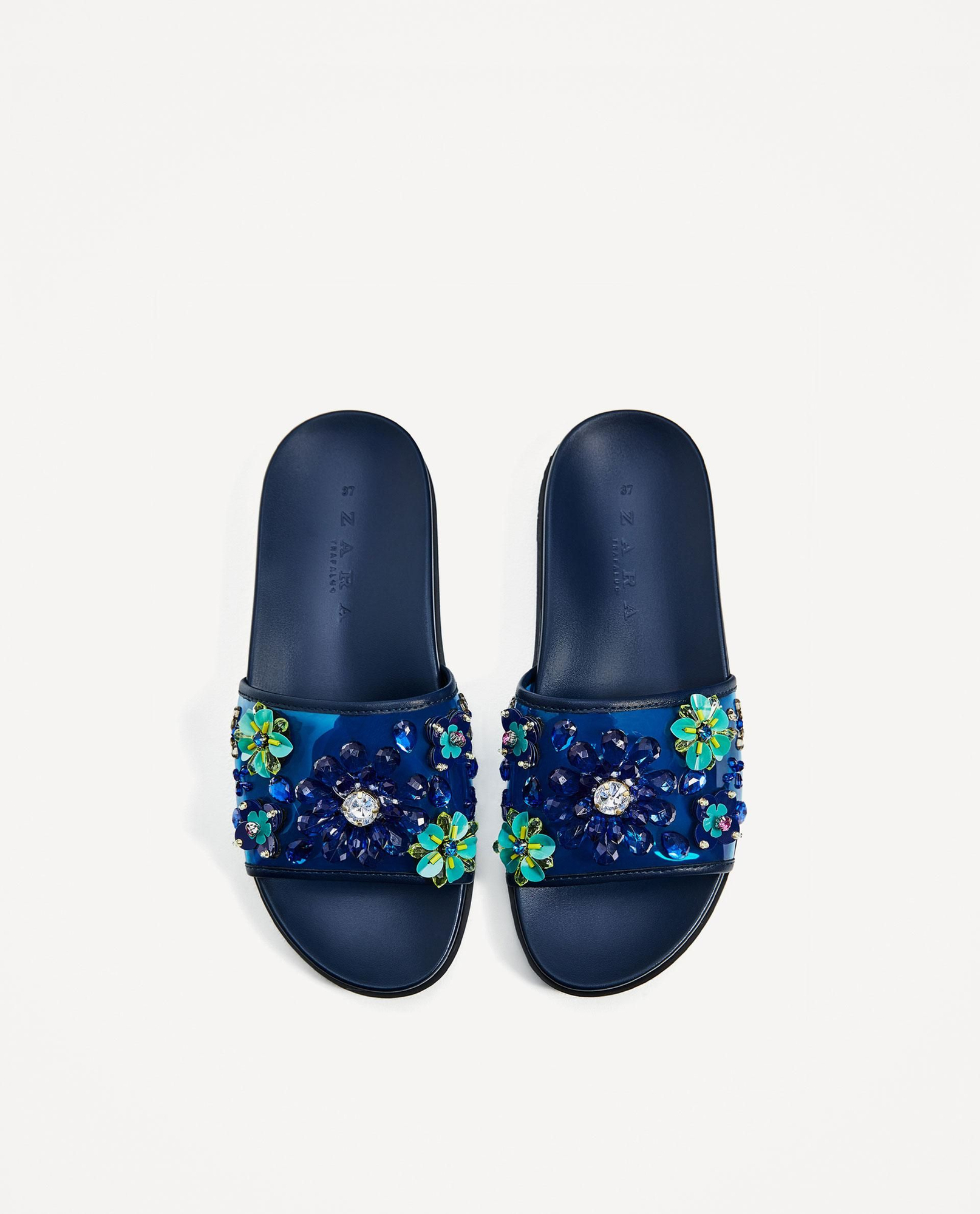 Chanclas joya: con flores