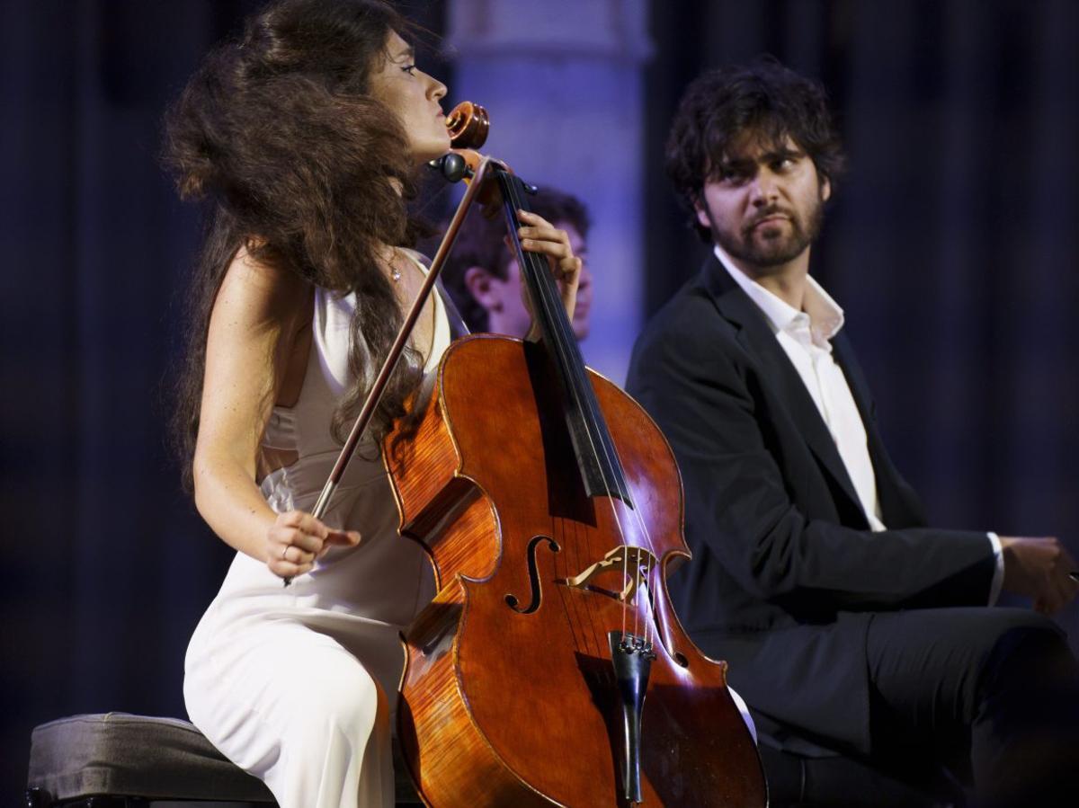 Zuzanna Sosnowska und Magí Garcías spielen ein biografisches Mahler-Konzert. | FOTO: DEUXQUINZE