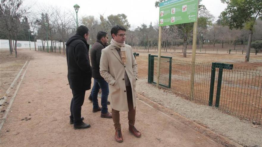 Córdoba estrena el primer parque canino