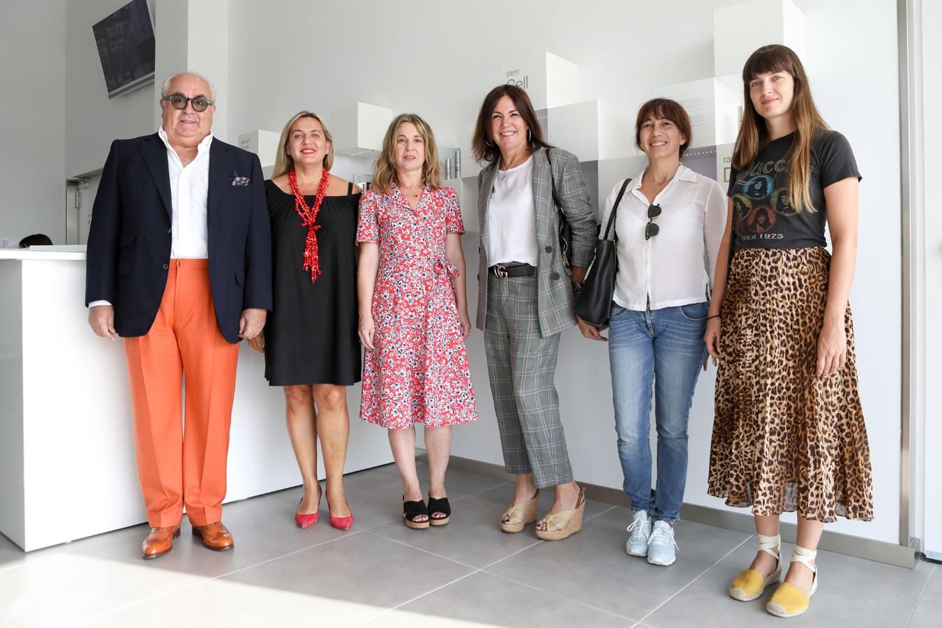 Las lectoras de Woman, junto a Joan Carles Font, fundador de mesoestetic.
