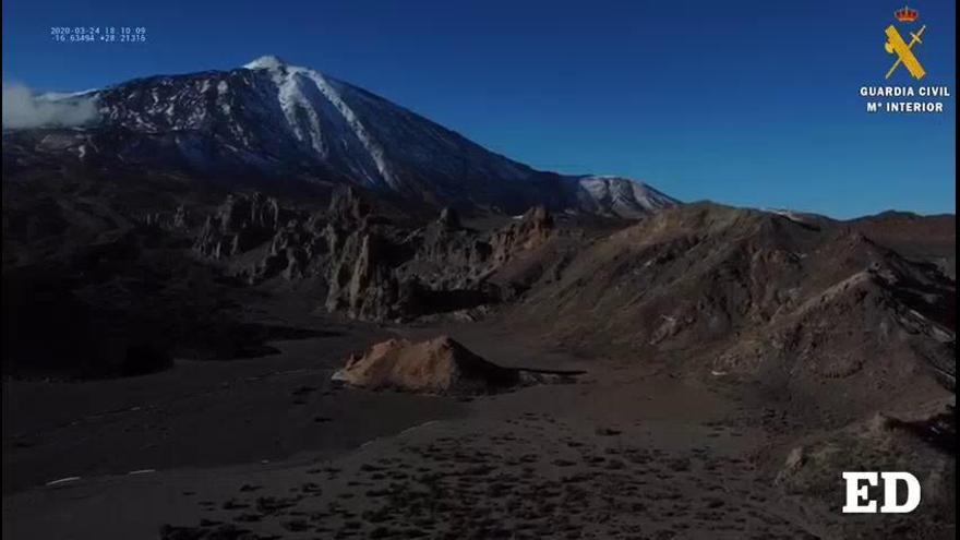 Dron de la Guardia Civil en el Teide.