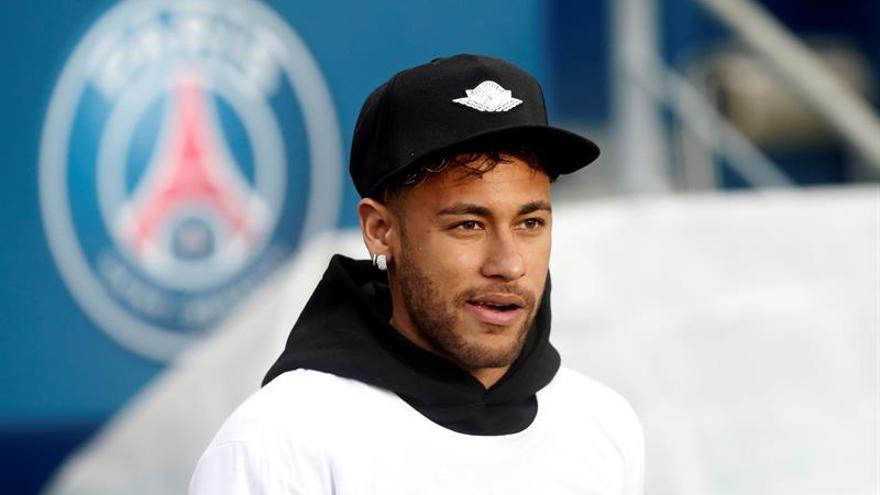 El presidente del PSG dice que Neymar se va a quedar