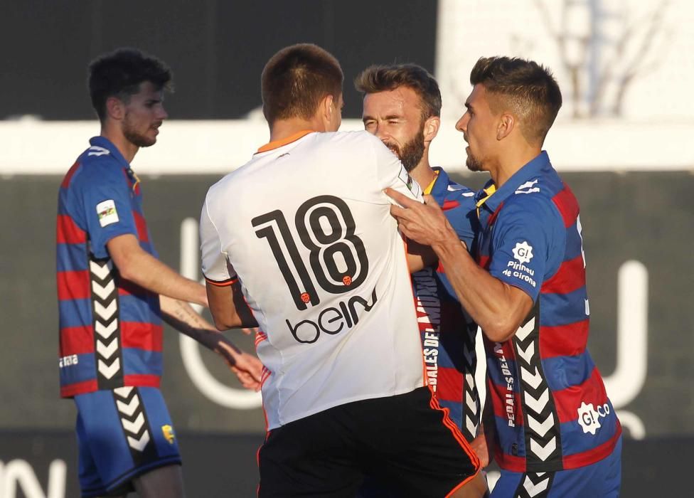 Valencia Mestalla - Llagostera, en imágenes