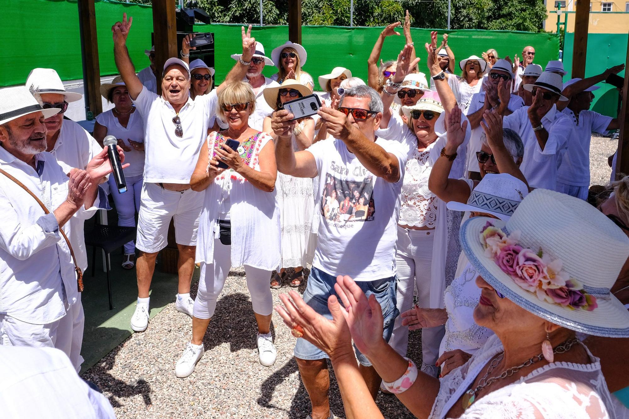 Homenaje a Miguel Pérez Mejías