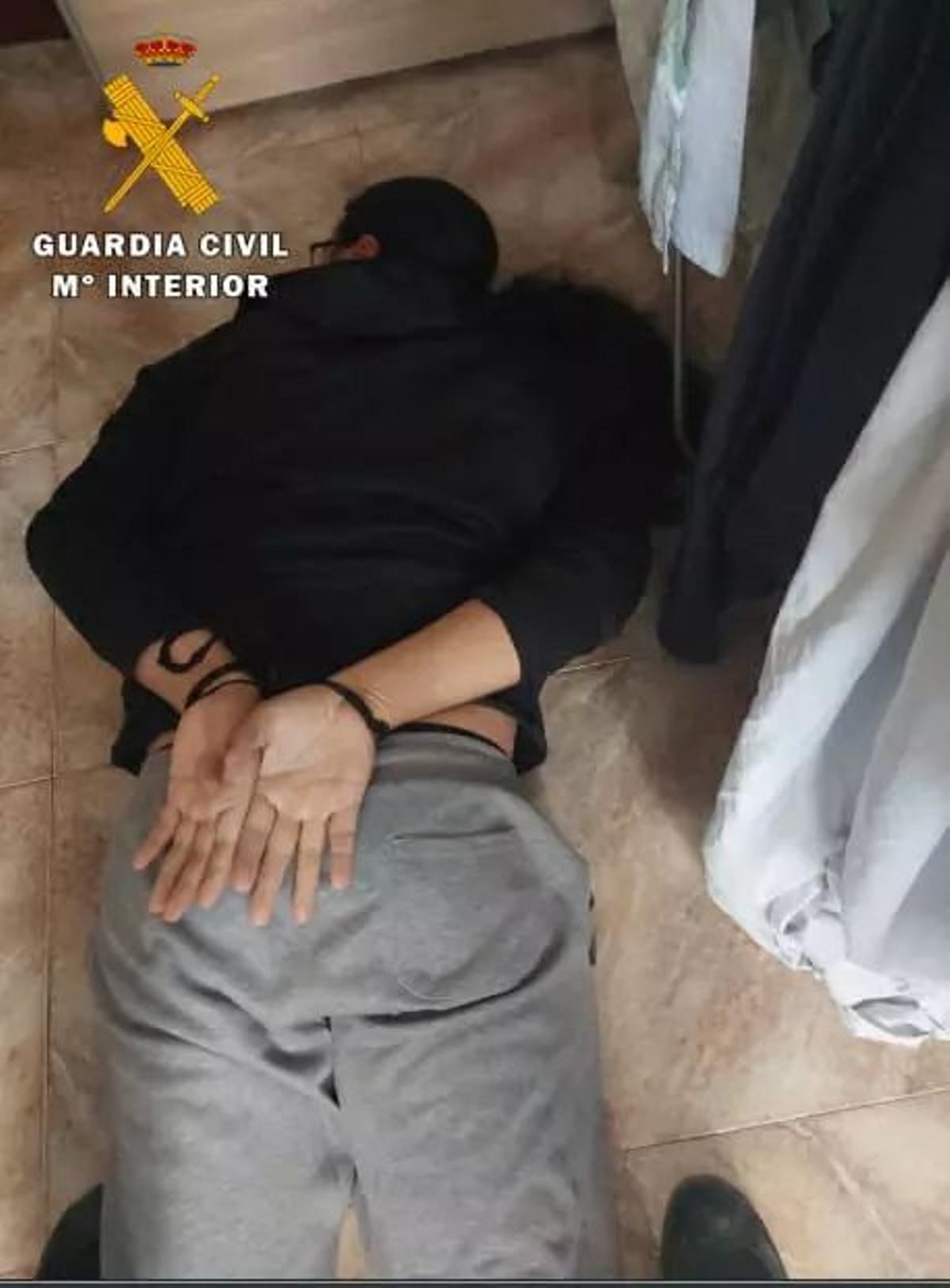 Uno de los detenidos por el rapto del bebé en el Monasterio de Piedra.
