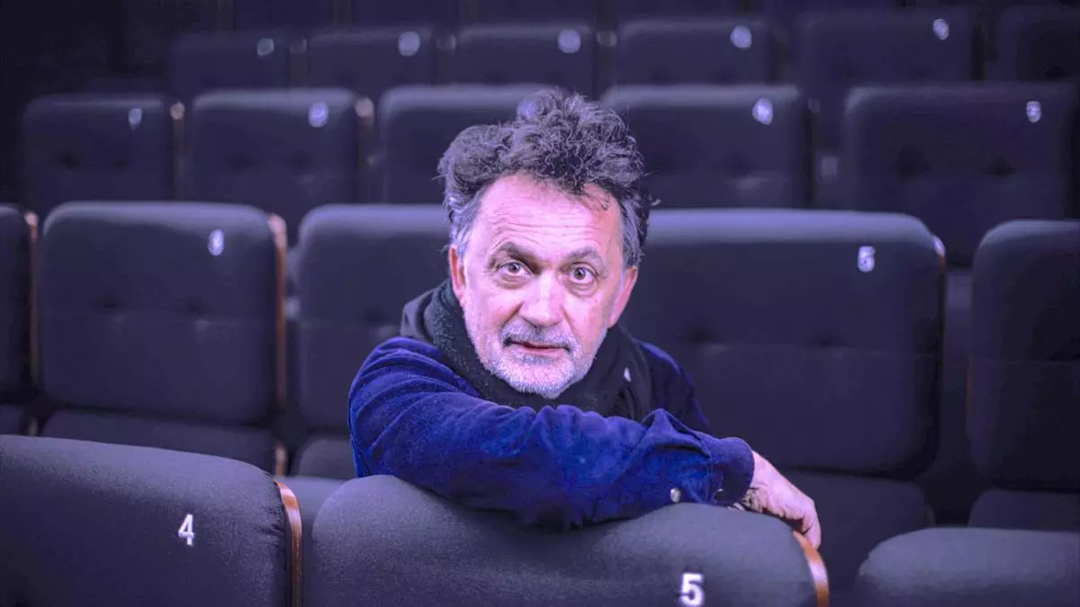 José Antonio Quirós se lo juega todo en cada película: si hablas mucho ‘yes un babayu’, si no cuentas nada ‘yes un zorru’"