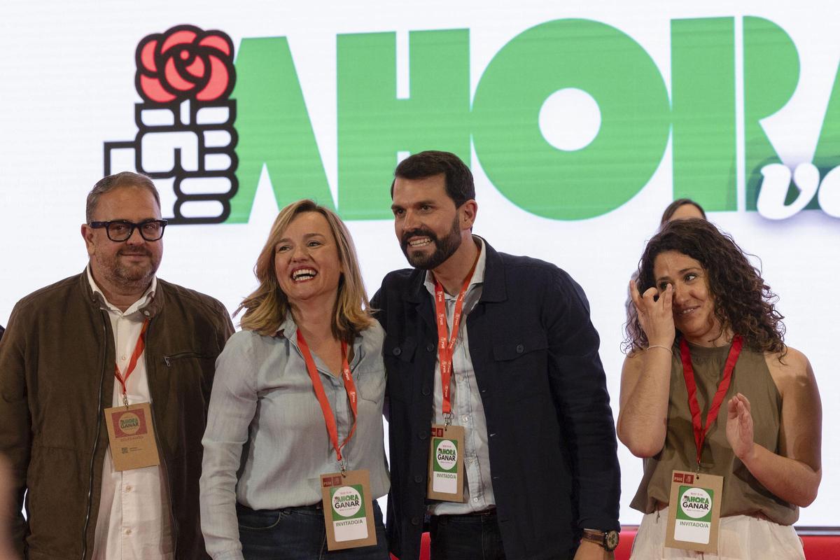 La secretaria general del PSOE Aragón, Pilar Alegría, y el líder socialista en Extremadura, Álvaro Sánchez Cotrina, este sábado.
