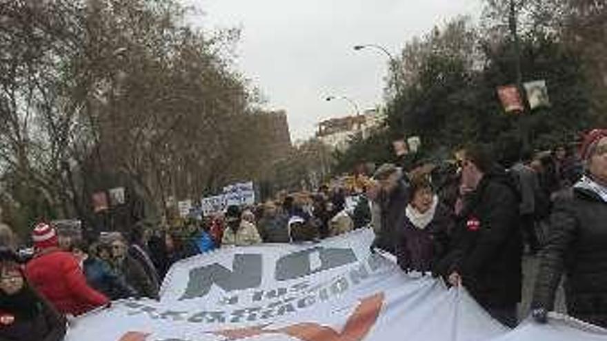 Nueva protesta en Madrid contra los recortes del Gobierno en la sanidad pública