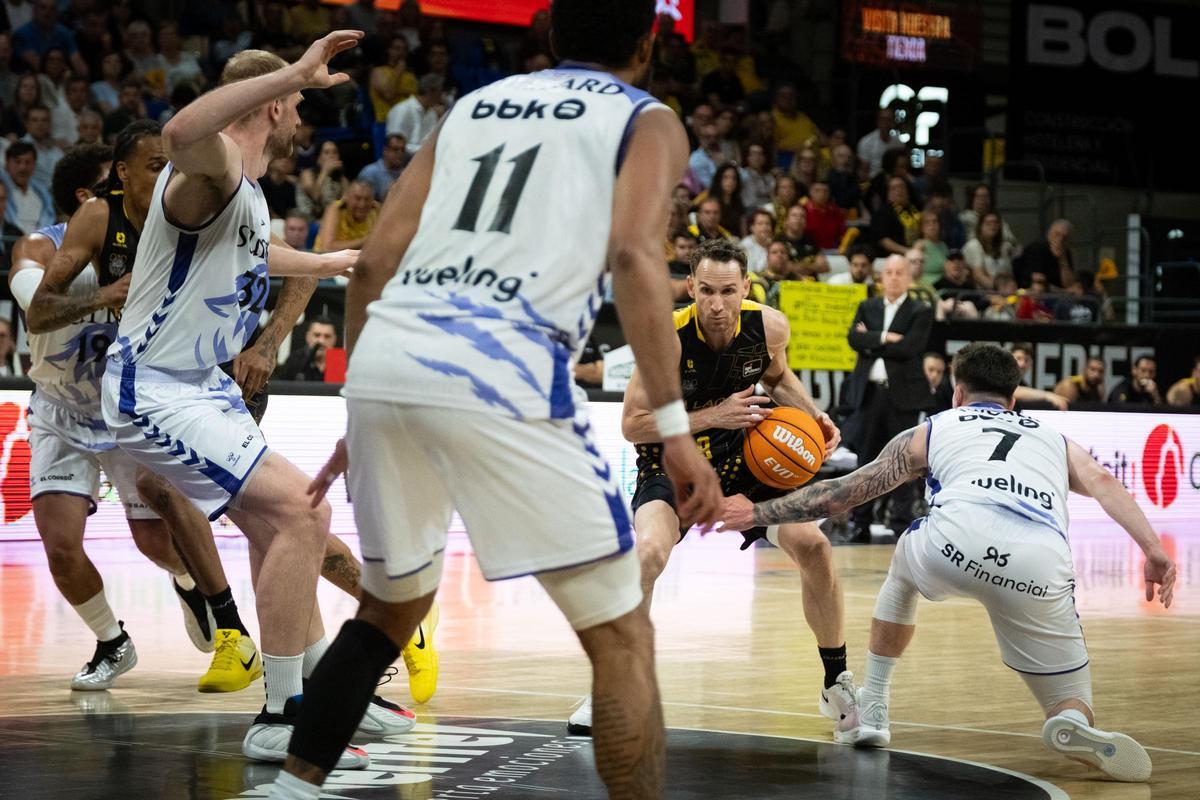 La Laguna Tenerife CB Canarias - Bilbao Basket