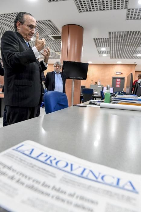 03-10-19 LAS PALMAS DE GRAN CANARIA. REDACCION. LAS PALMAS DE GRAN CANARIA. Visita de Javier Moll a la Redacción del periódico. Fotos: Juan Castro.  | 03/10/2019 | Fotógrafo: Juan Carlos Castro