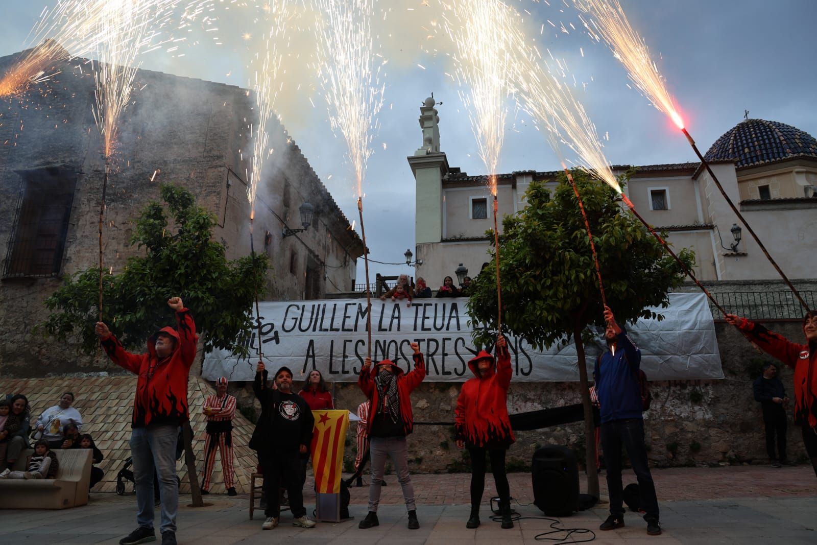 Homenaje a Guillem Agullo en el 32 aniversario de su asesinato