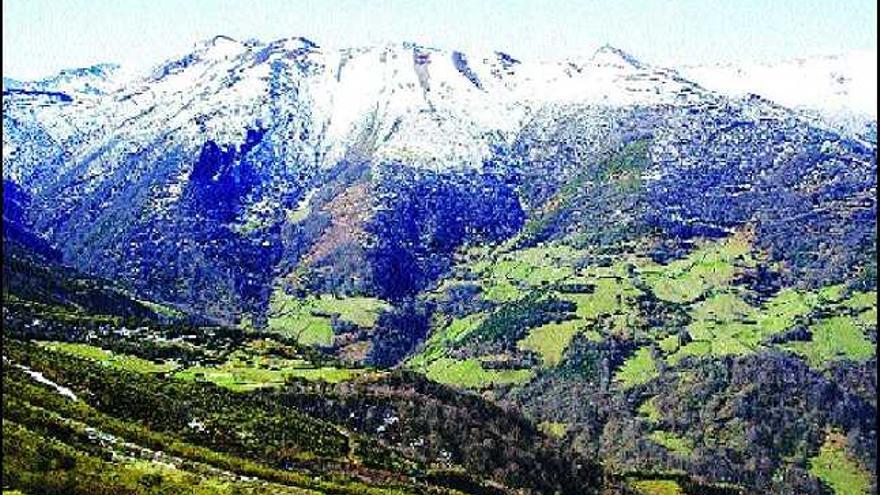 La Fresnosa y los picos de la Liebre desde La Teyera.