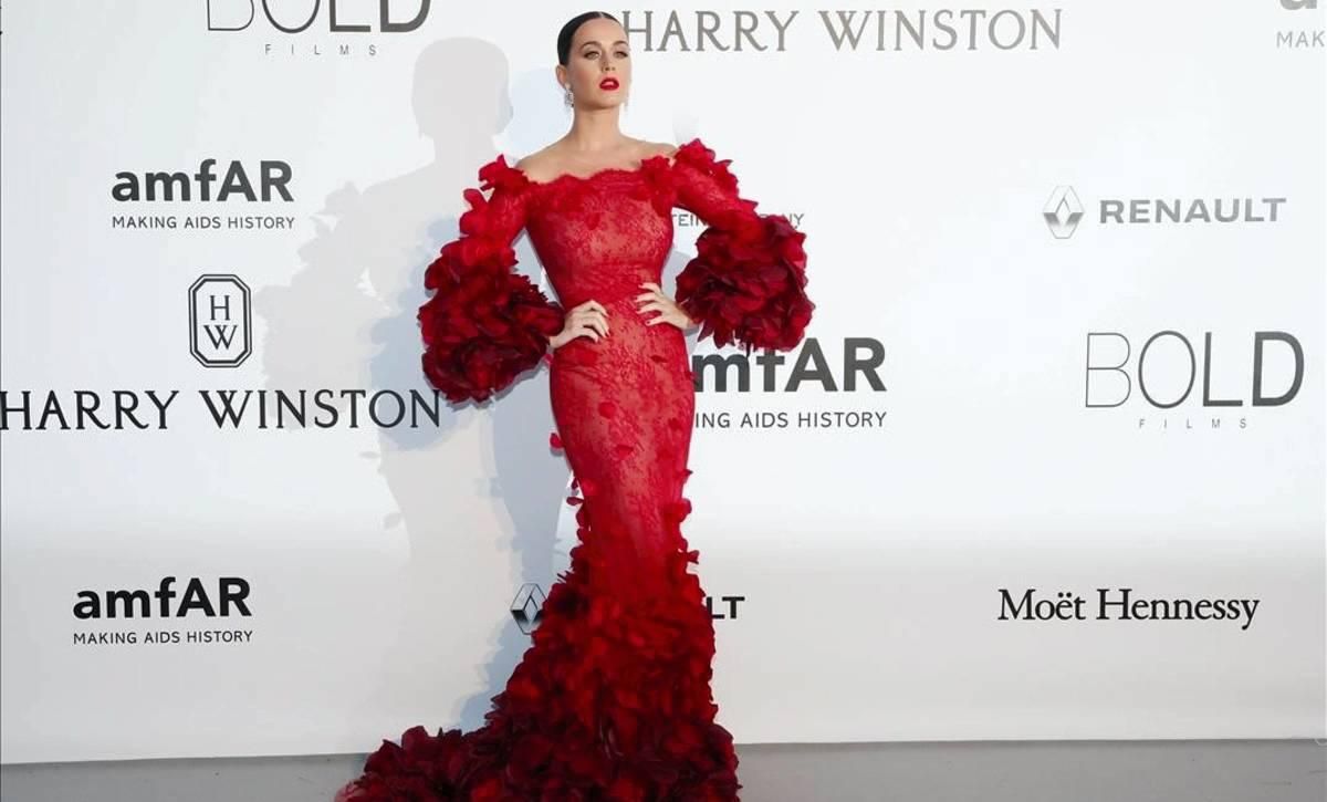 Cannes se llena de glamur contra el sida