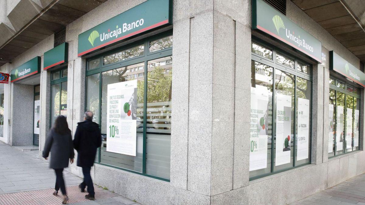 Una oficina de Unicaja Banco.