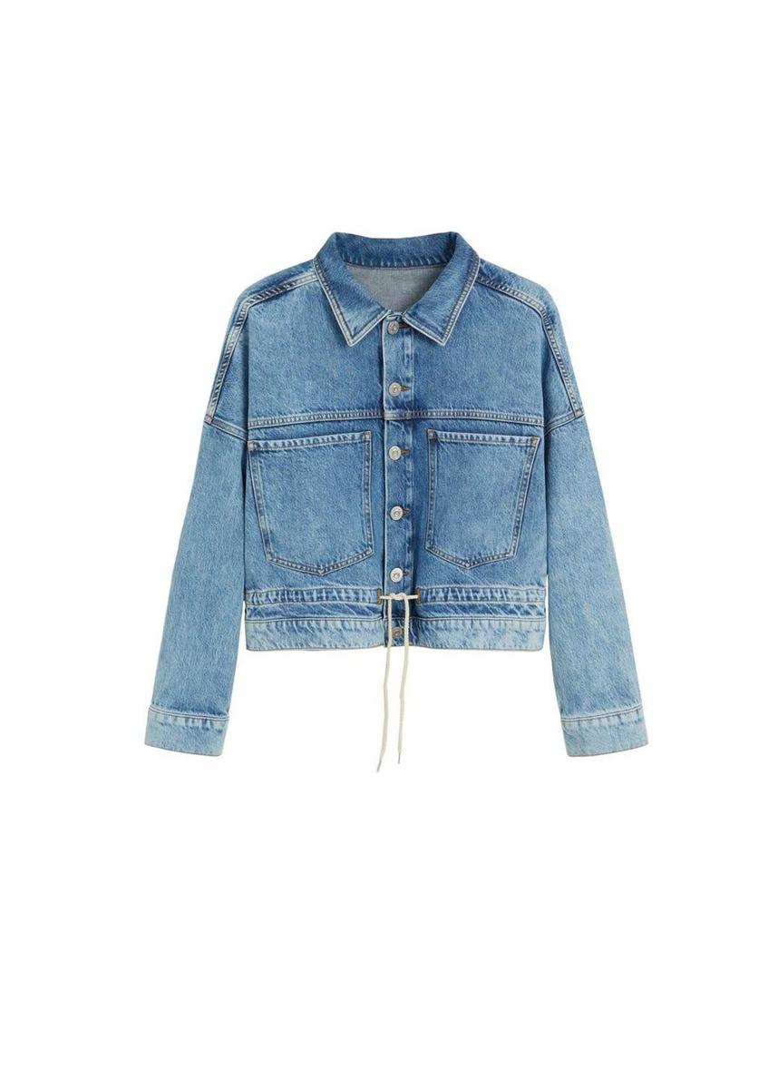 Cazadora denim lavado medio (Precio: 49,99 euros)