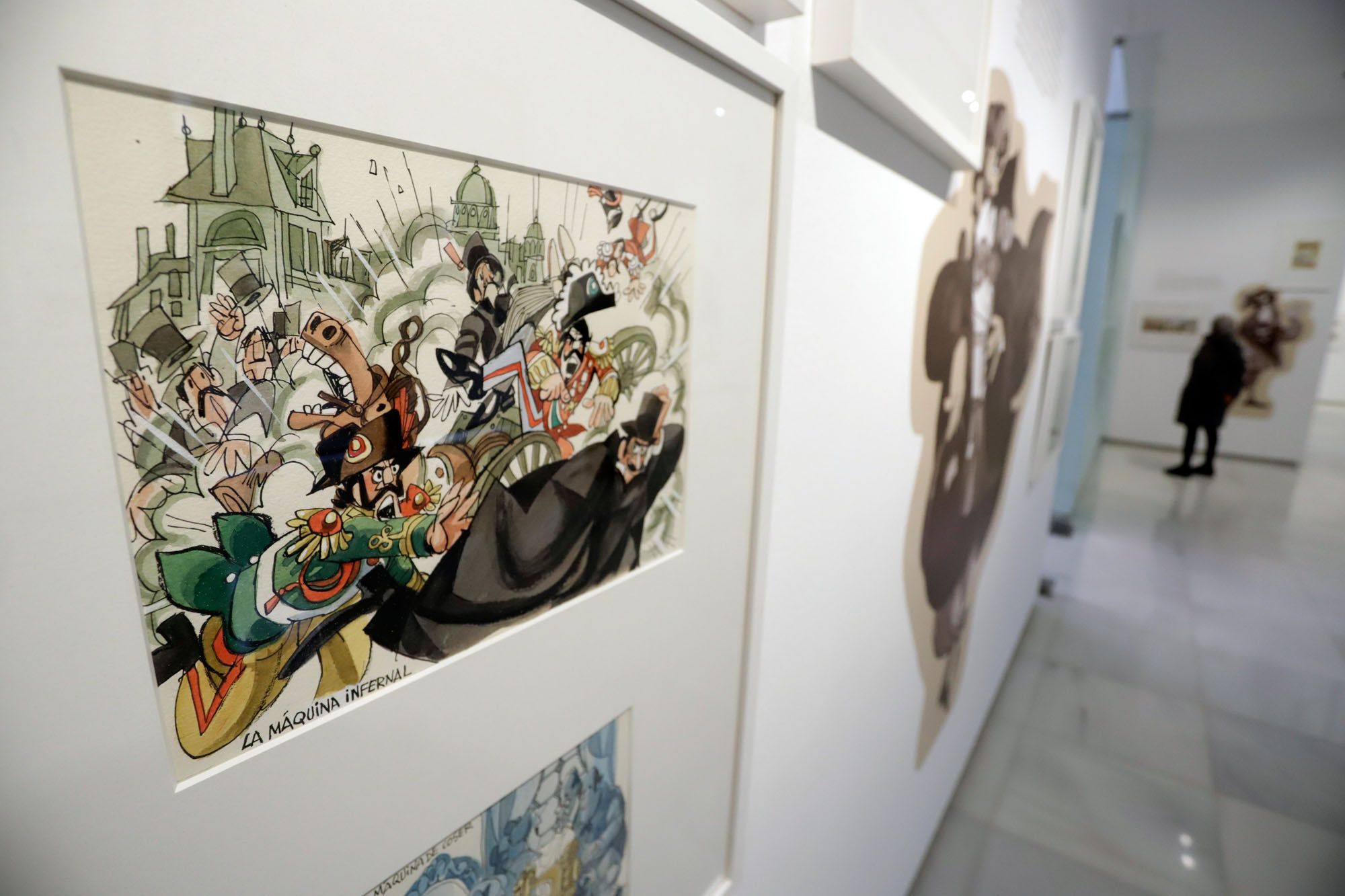 Las imágenes de la exposición de viñetas de Antonio Mingote en el Centro Cultural Unicaja.