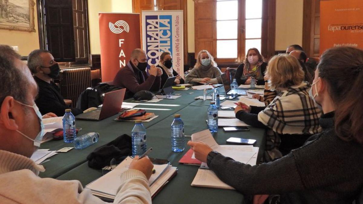 La junta directiva de CEAPA se reunió este sábado en el Liceo.