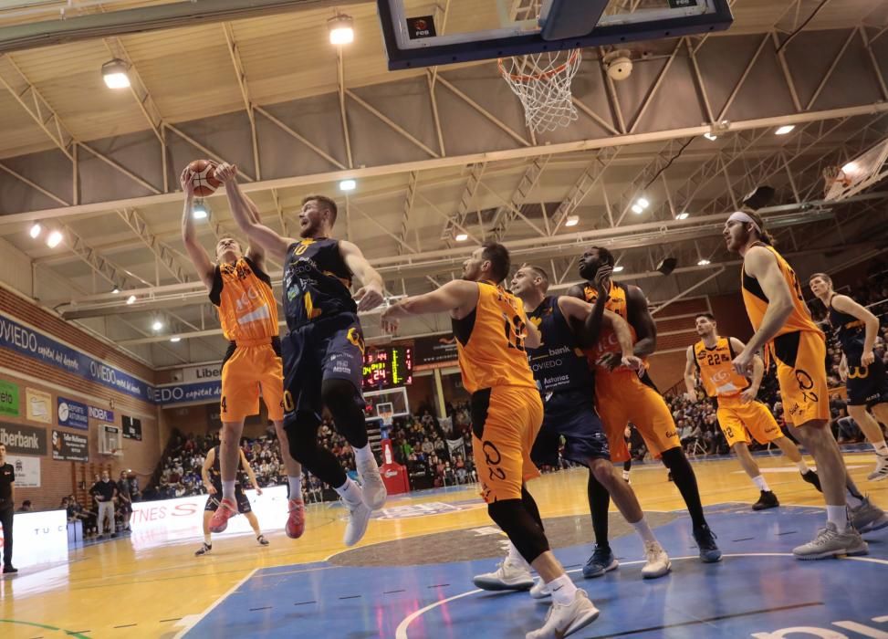 El Liberbank Oviedo pierde 65-72 ante el Lleida