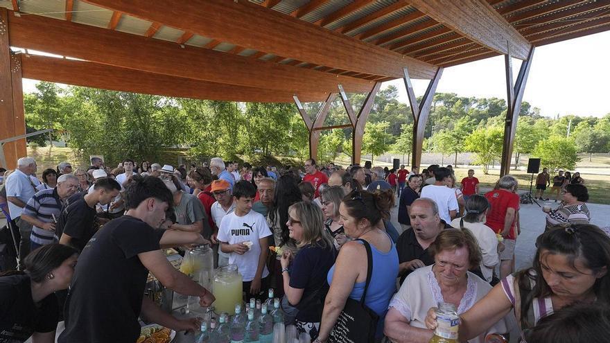 La coberta de la pista poliesportiva de Fontajau s'inaugura oficialment amb una festa veïnal