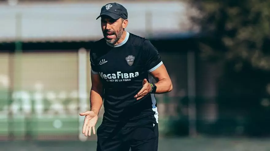 Sarabia: "No pude jugar en el Athletic, así que entrenarlo no estaría mal"