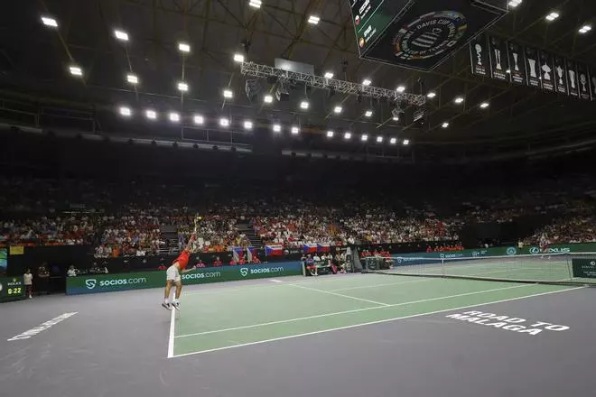 Ambientazo y muchos Vips en la Fonteta para ver a España en la Davis
