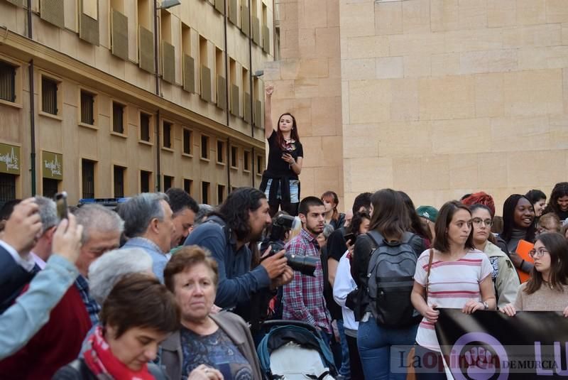 Concentración en Murcia para protestar por la sentencia a 'La Manada'