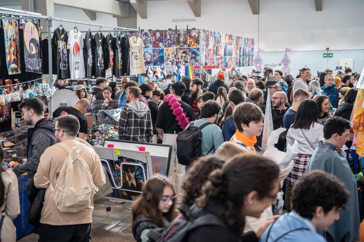 El universo friki vuelve a Mérida: manga, consolas y homenaje a las Guerreras K-Pop en Mangafest