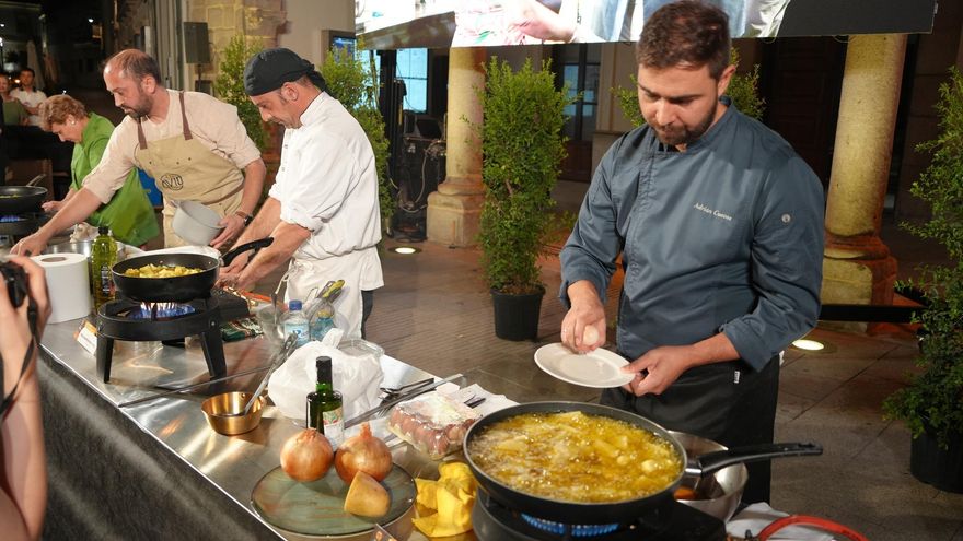 Diez cocineros competirán en Villanueva por la mejor tortilla de patatas de Extremadura