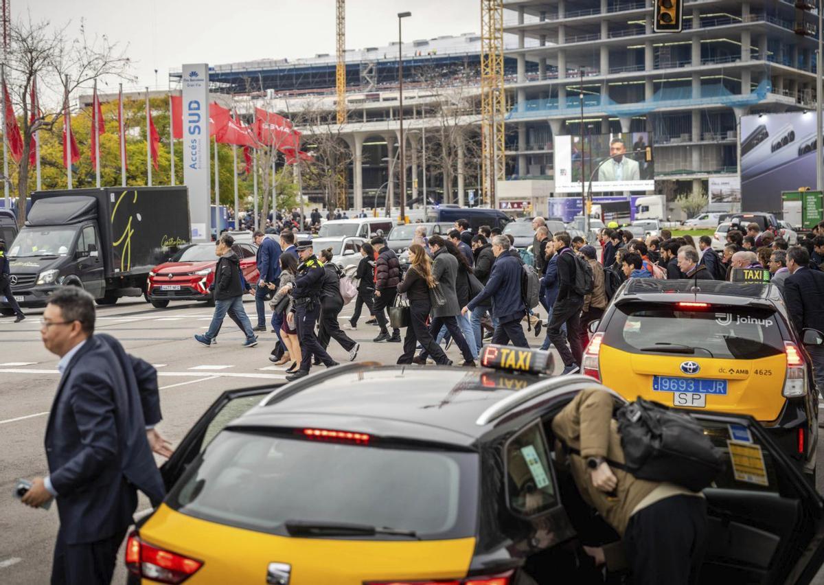 La llei del taxi inicia el tràmit amb el rebuig de l’esmena de Vox