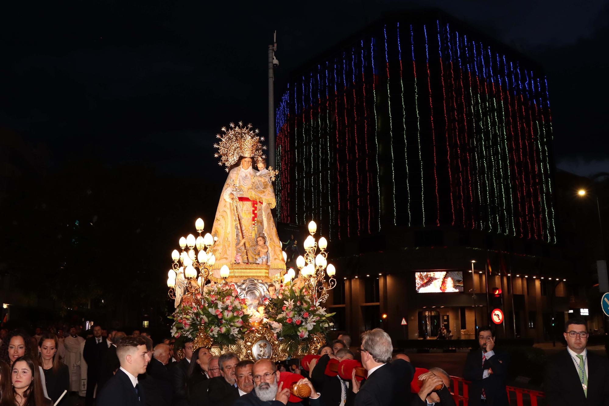 Celebraciones del Día de la Virgen de los Desamparados en Torrent.