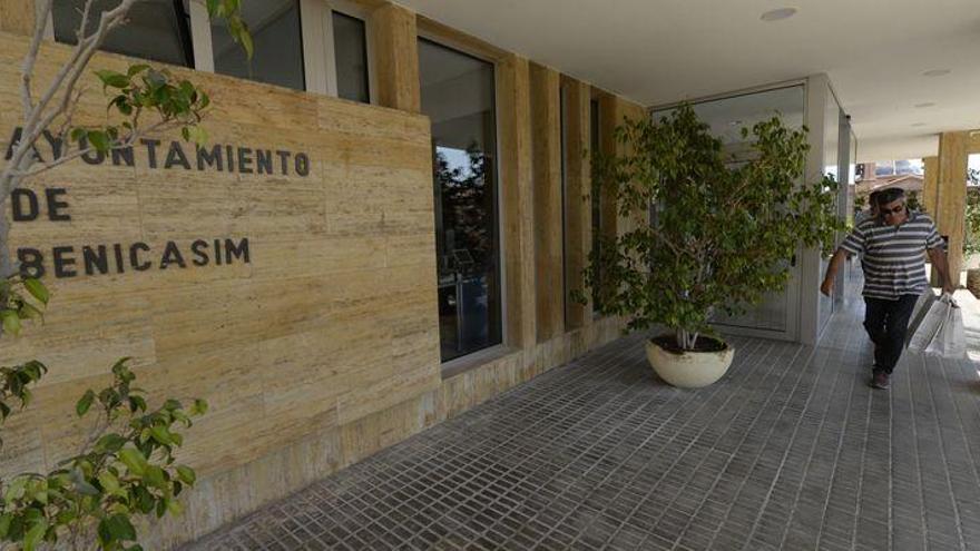 El PP retira en Benicàssim la carta a favor del valenciano