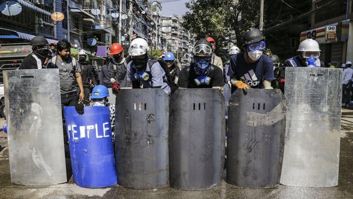 Al menos tres muertos en Birmania en la jornada de huelga general