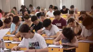 Guía para la PAU 2025: novedades, horarios de los exámenes, las notas y las revisiones