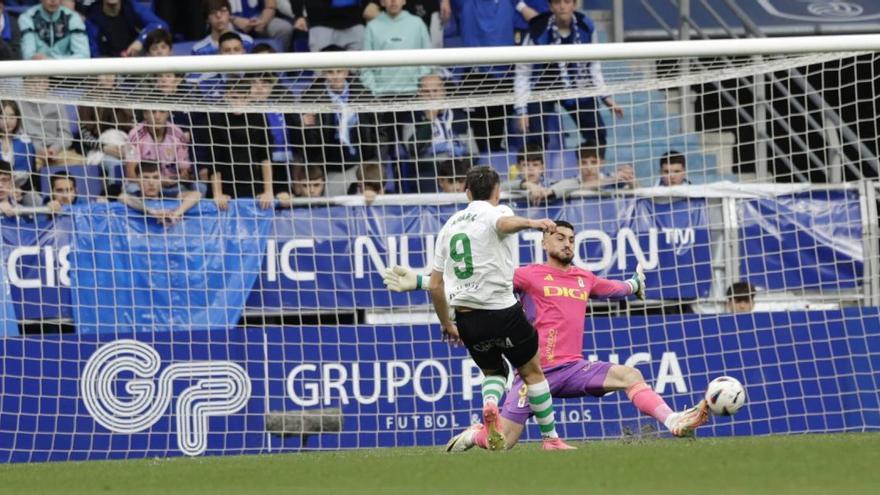 Leo sostiene, Cazorla reparte: el análisis de un empate que mantiene al Oviedo en la pelea