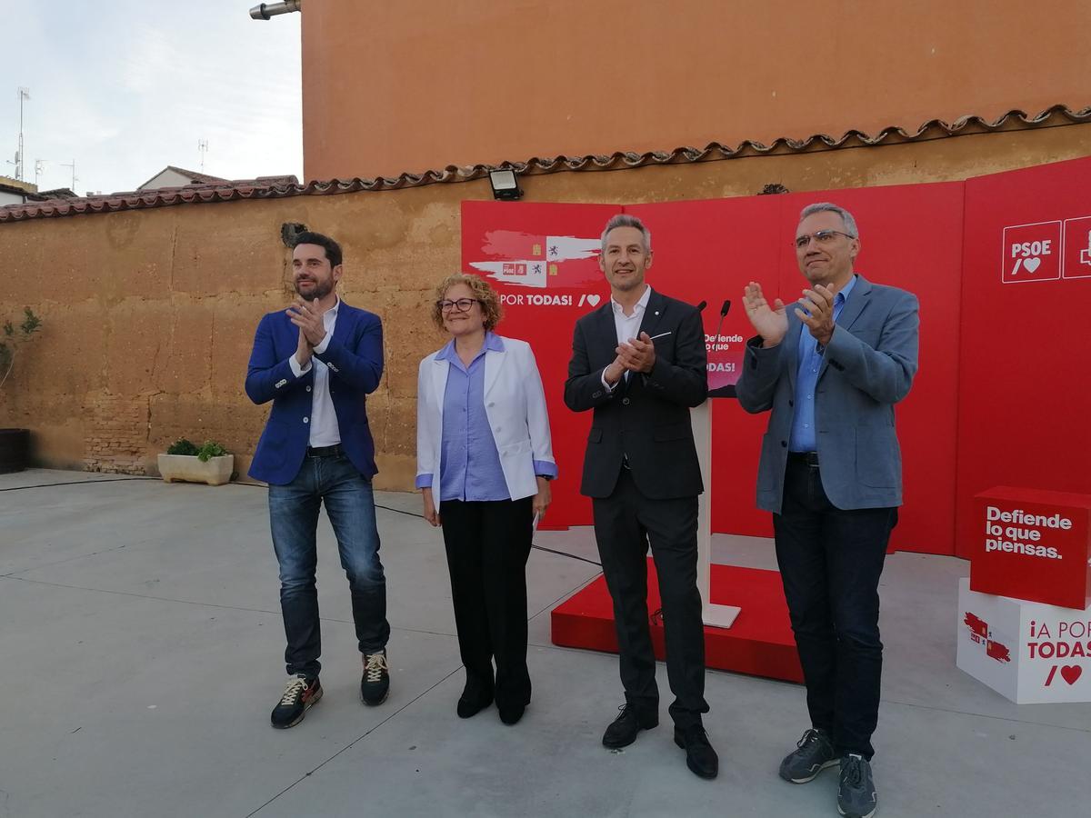 De izquierda a derecha, Fagúndez, Gil-Negrete, Rodríguez e Izquierdo, en el acto celebrado en Toro