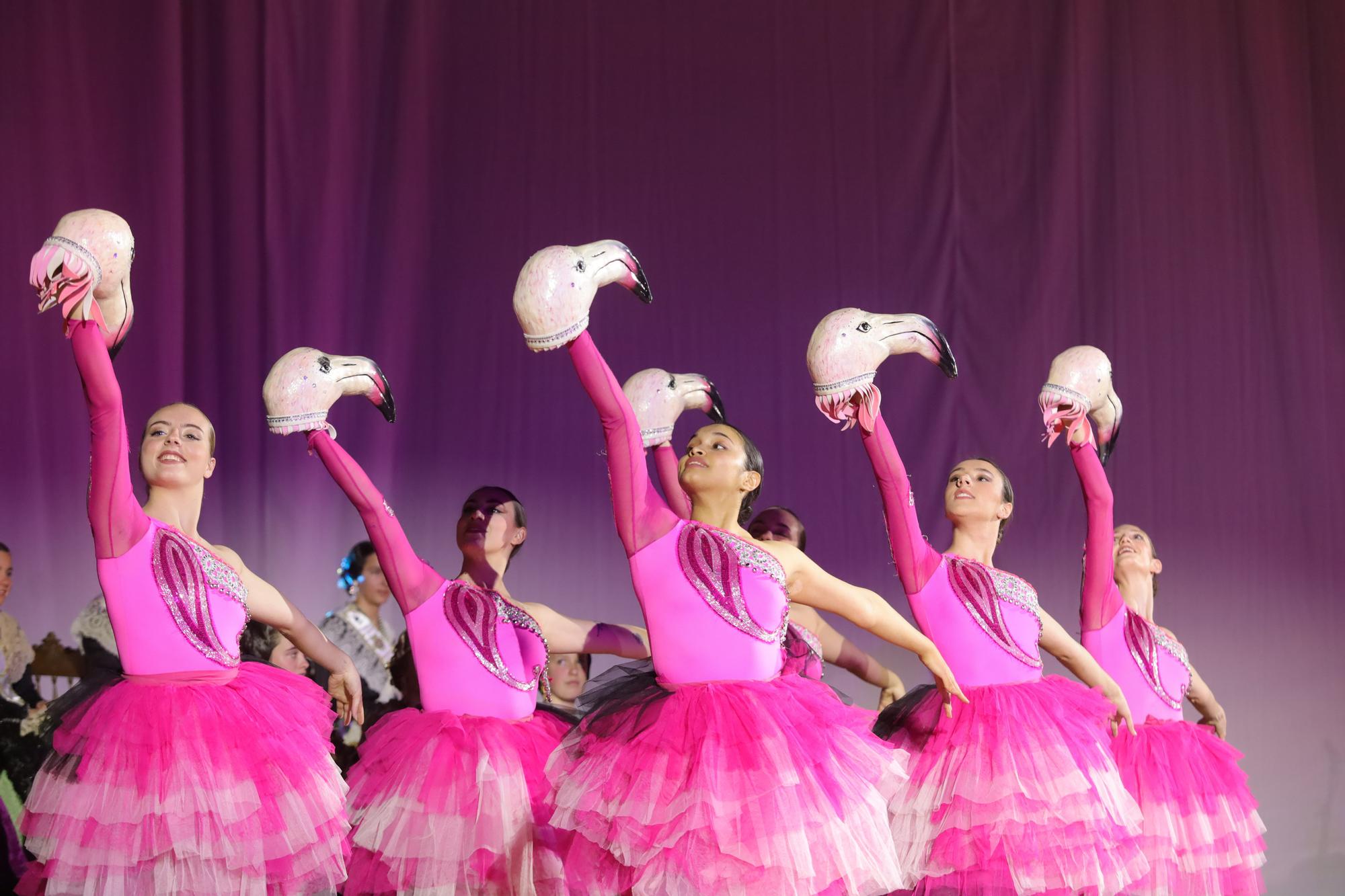 Galania a la reina infantil de las fiestas de la Magdalena