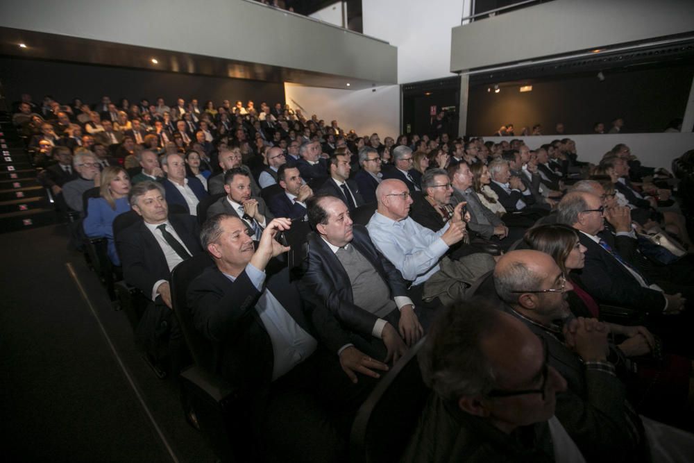 Un instante del acto en el Centro de Congresos