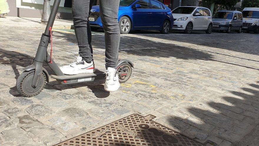 Detenido en Elche por apropiarse de un patinete de alquiler en l’Alfàs del Pi valorado en 800 euros