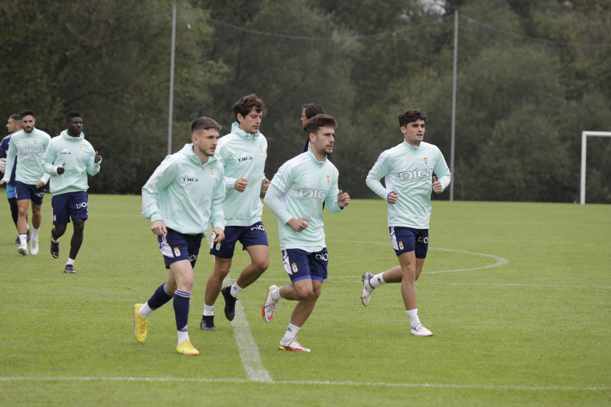 EN IMÁGENES: el entrenamiento del Oviedo