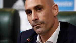 El presidente de la Federación Española de Fútbol, Luis Rubiales, durante la rueda de prensa.