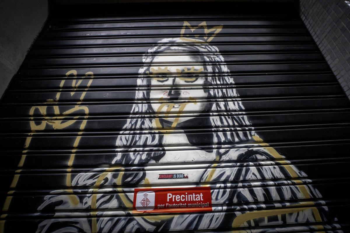 Barcelona vuelve a precintar el bar de Tuset donde Piqué y Clara Chía se conocieron. Imágenes de este 5 de noviembre de 2025.