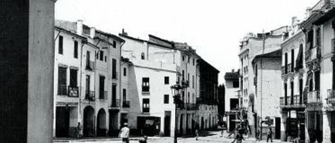 La plaça Major a principis del segle XX. | LEVANTE-EMV