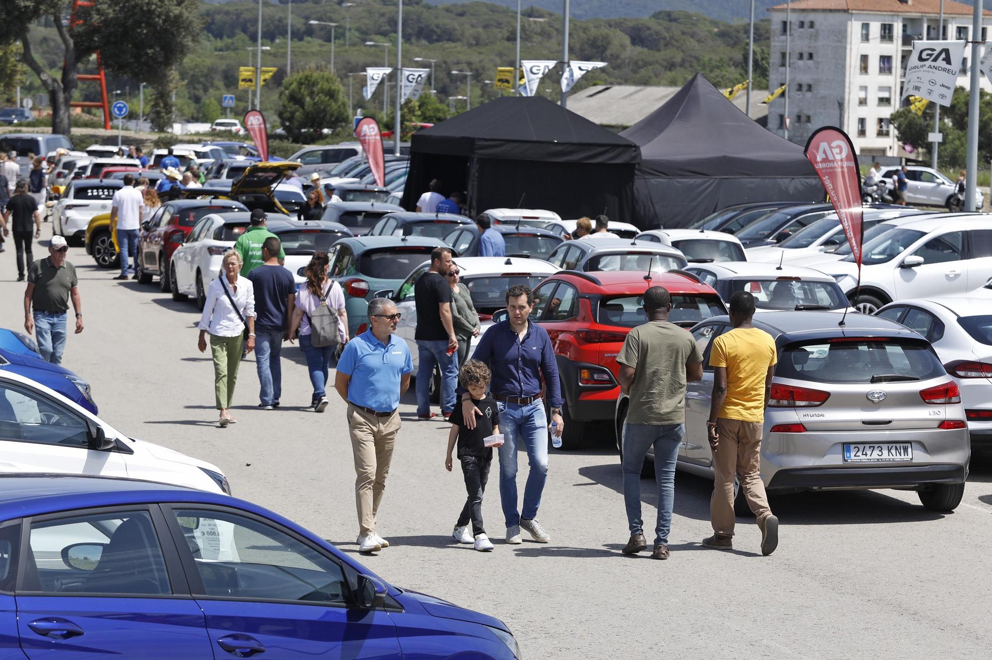 Un aparador de 700 cotxes d’ocasió a Fornells