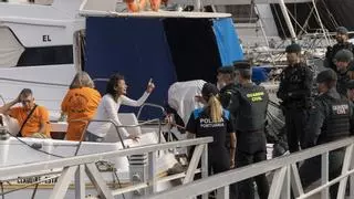 Margarita, la mujer desahuciada de su barco, continúa en busca de un lugar para vivir: "Se seguirá ayudándola mientras lo necesite"