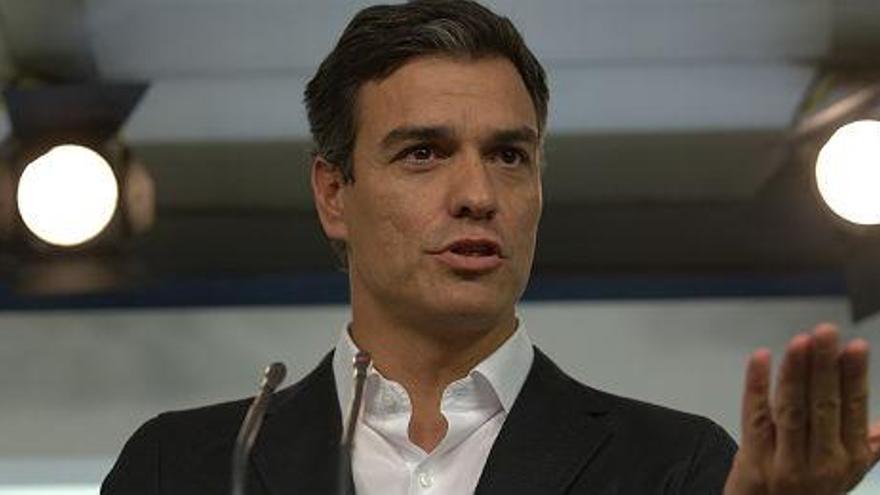 Pedro Sánchez renuncia a su escaño para no desobedecer al comité federal