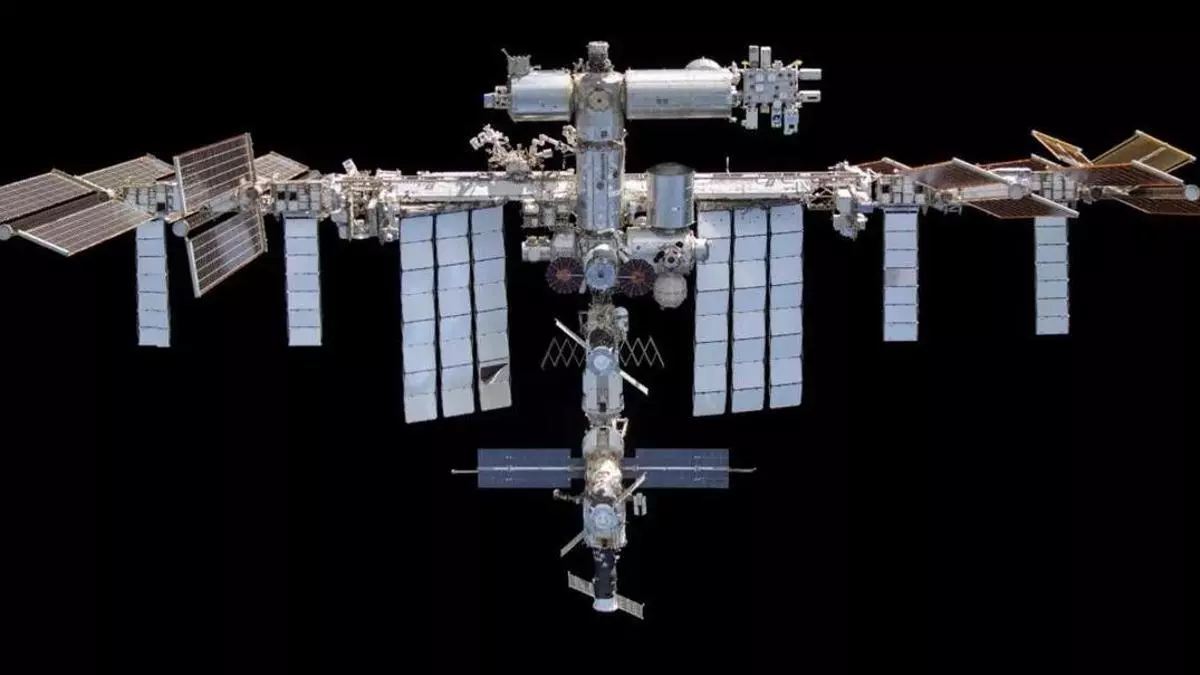 Una fuga en la Estación Espacial Internaciona obliga a activar los protocolos de emergencia y preparar una posible evacuación