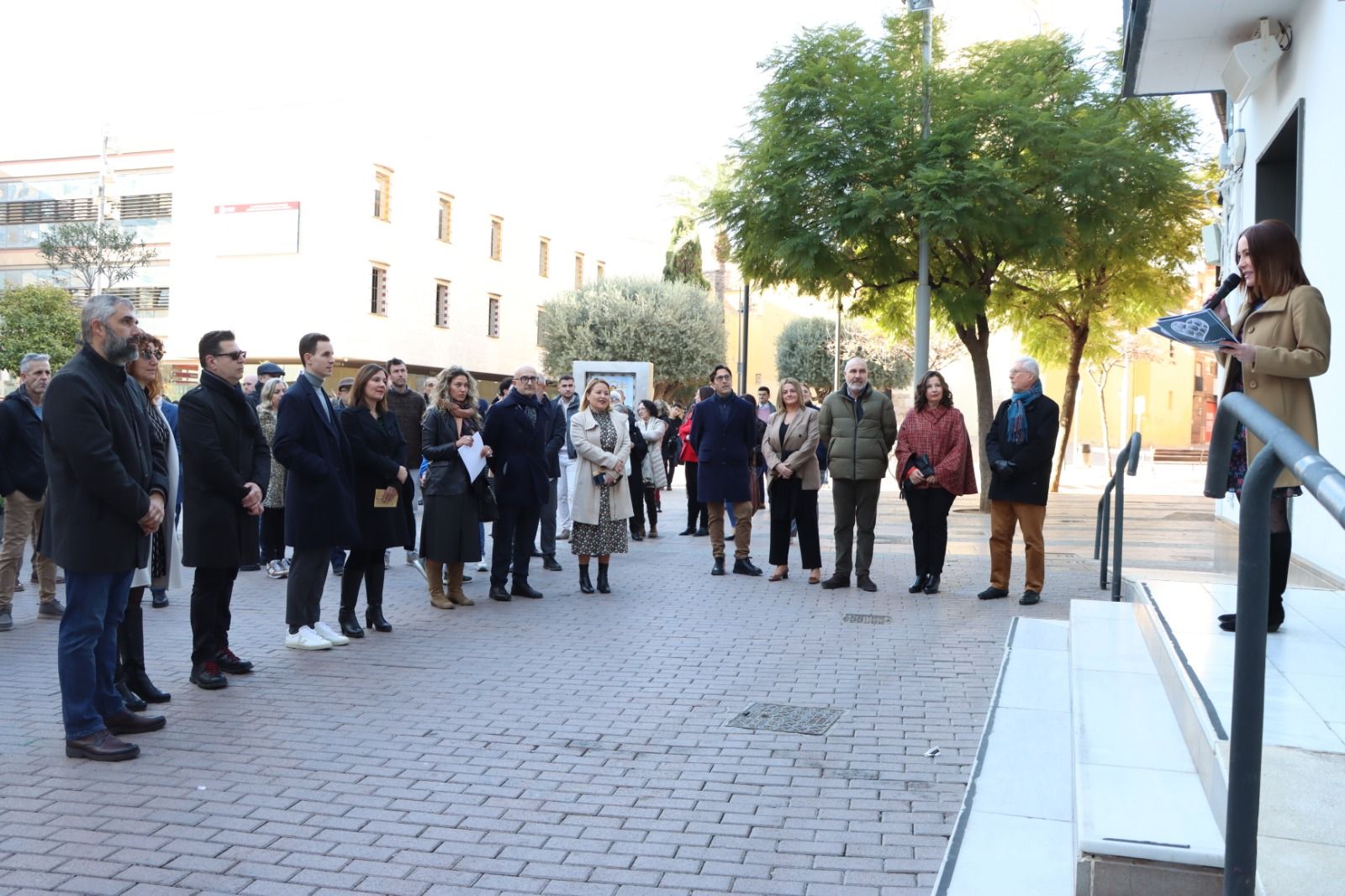 Acto inicial a las puertas del ayuntamiento.