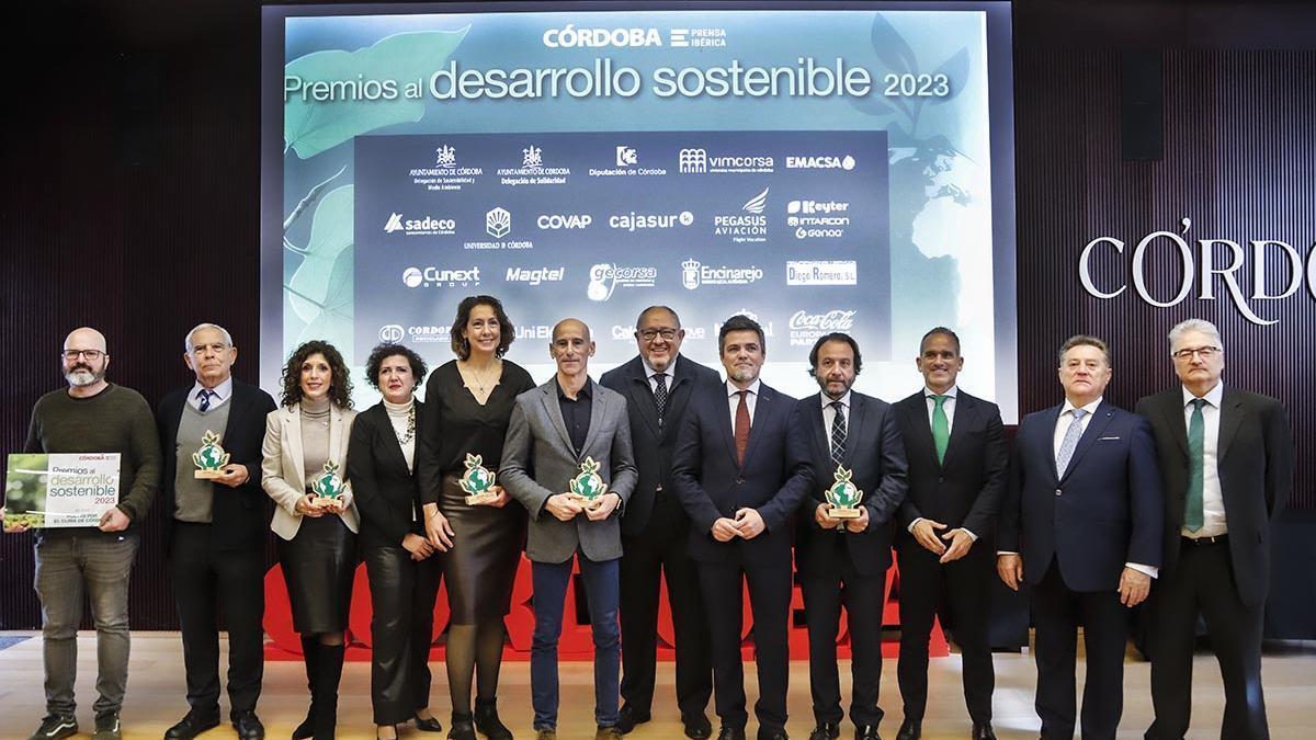 Foto de familia de la entrega de los Premios al Desarrollo Sostenible.